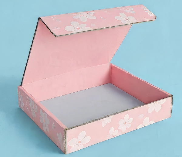 Tuck Top Mailer Packaging